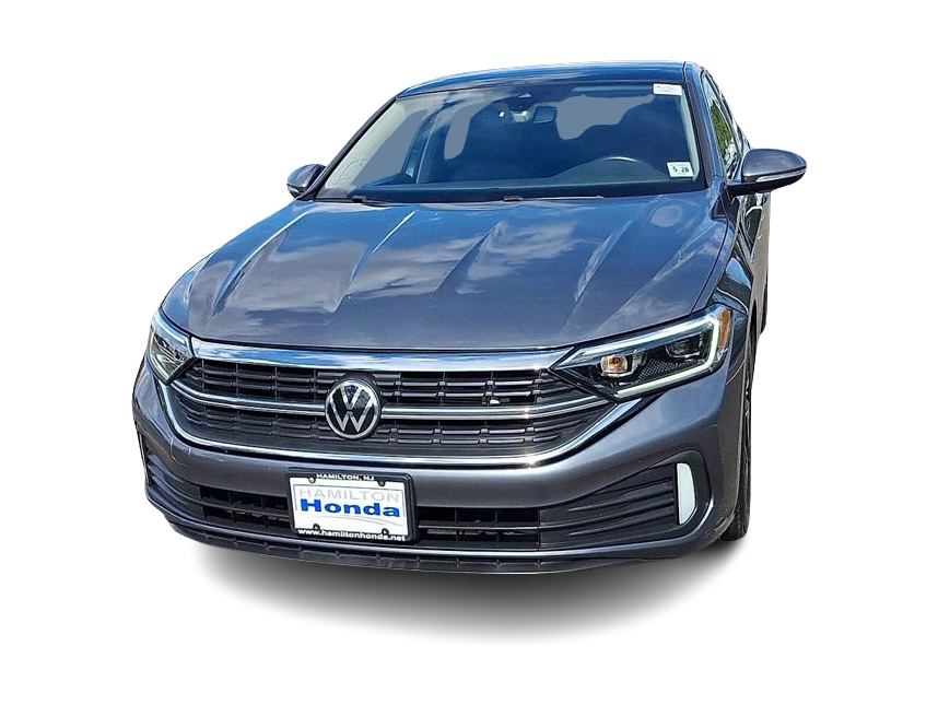 Thumbnail: 2023 Volkswagen Jetta - 5