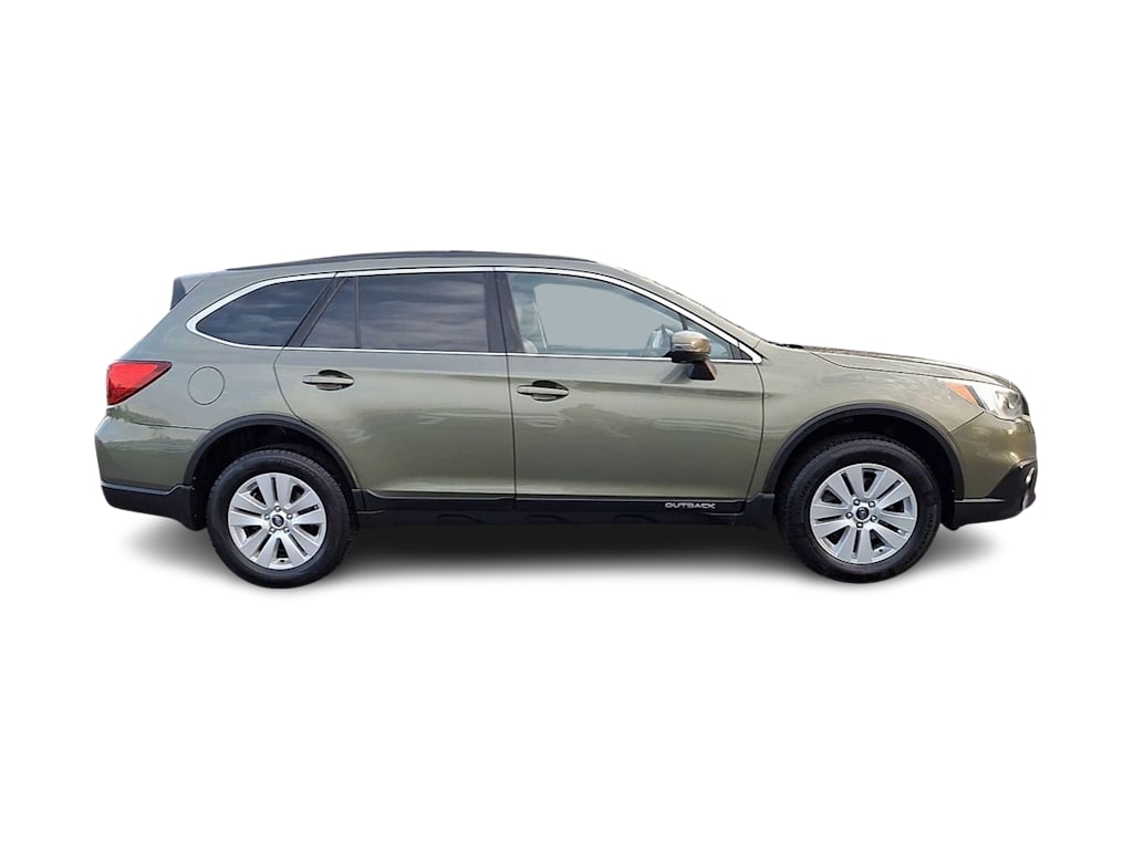 Thumbnail: 2016 Subaru Outback - 17