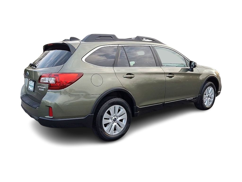 Thumbnail: 2016 Subaru Outback - 16