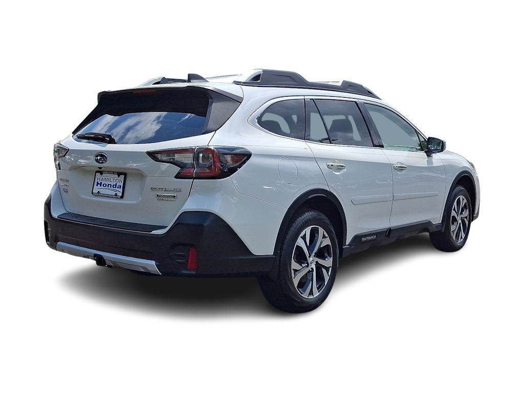 2022 Subaru Outback Touring 25