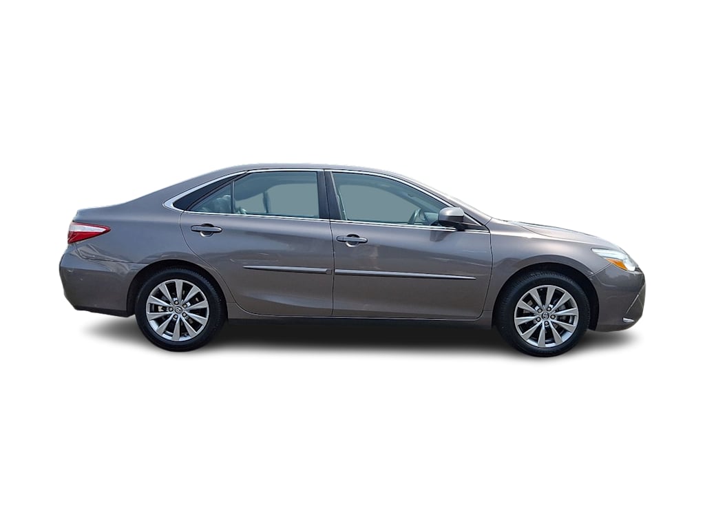 Thumbnail: 2017 Toyota Camry - 26