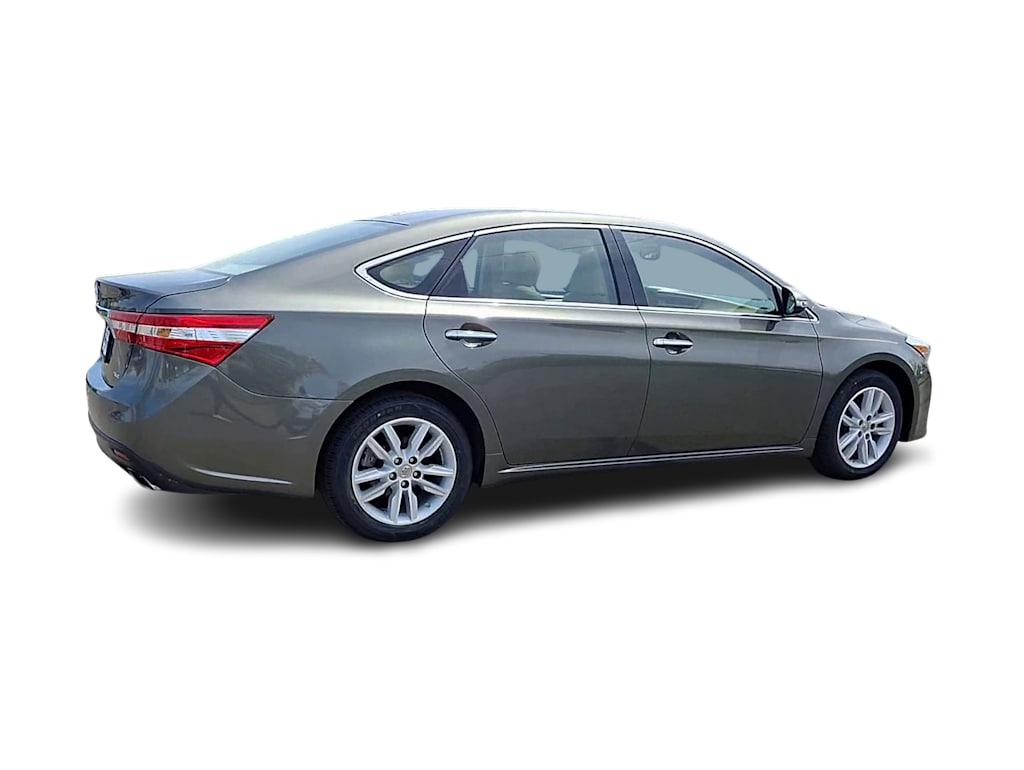 2014 Toyota Avalon XLE 13
