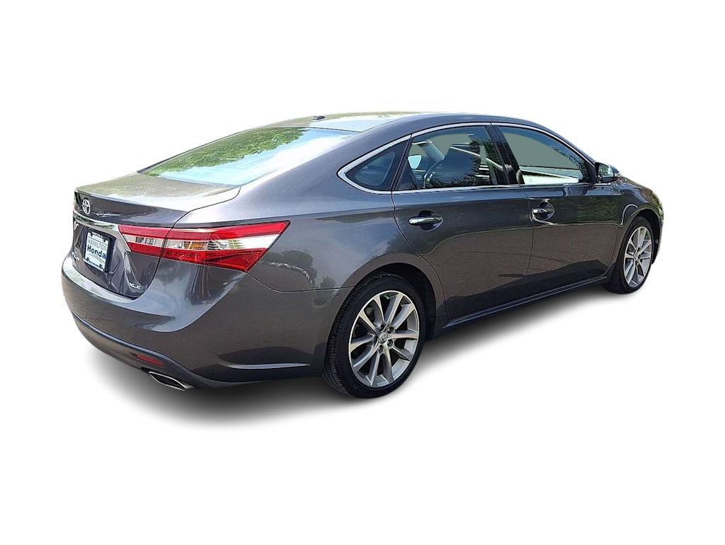 Thumbnail: 2015 Toyota Avalon - 17