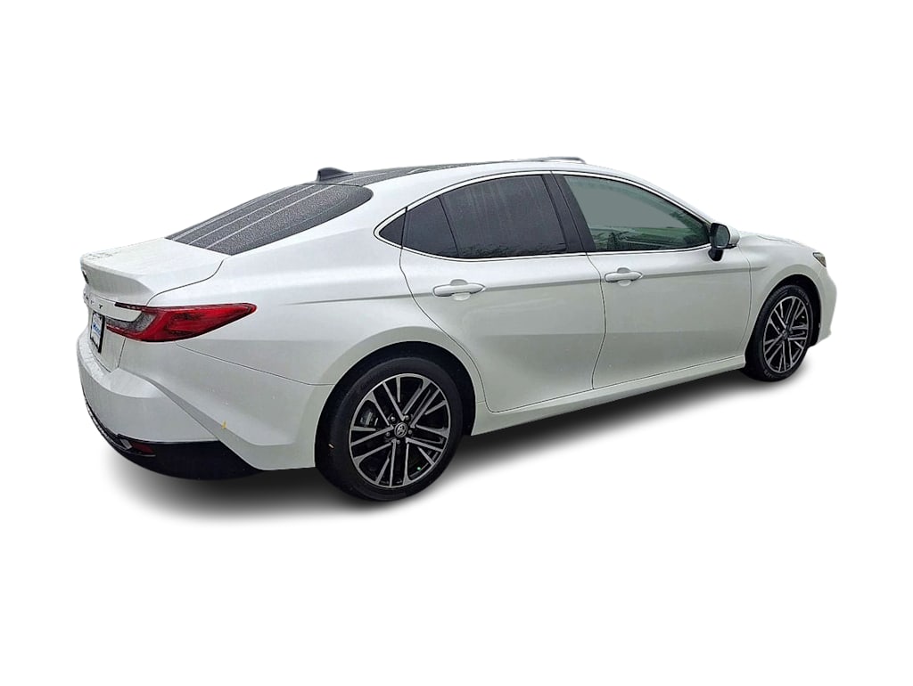 Thumbnail: 2025 Toyota Camry - 16