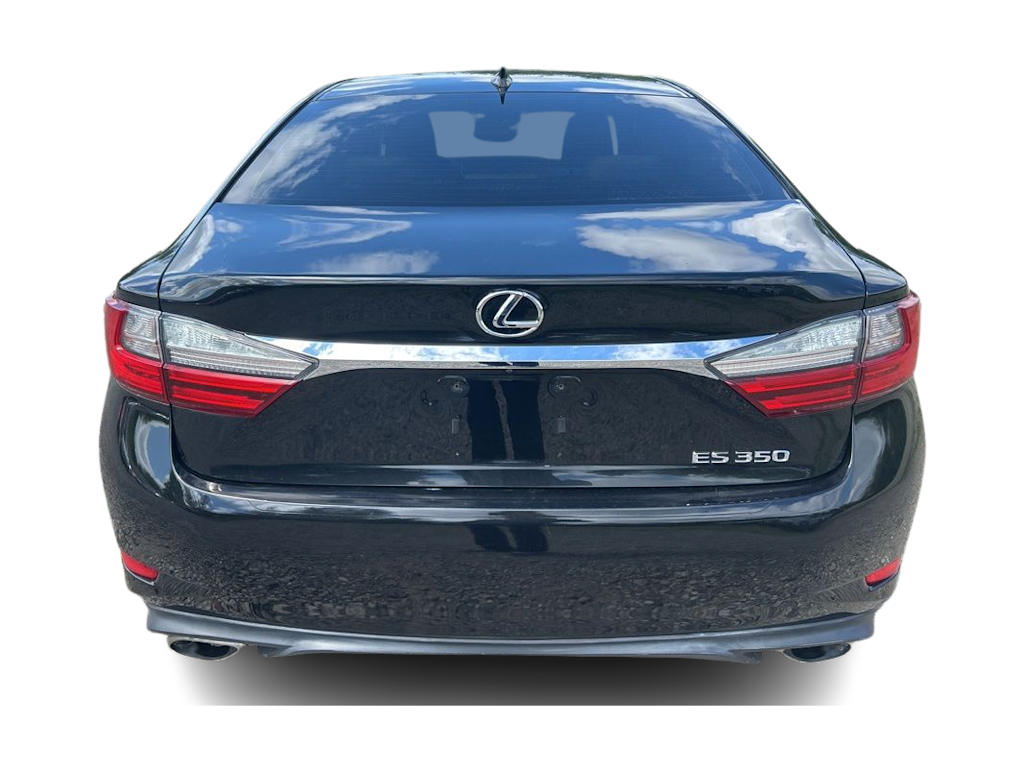 Thumbnail: 2017 Lexus ES - 4