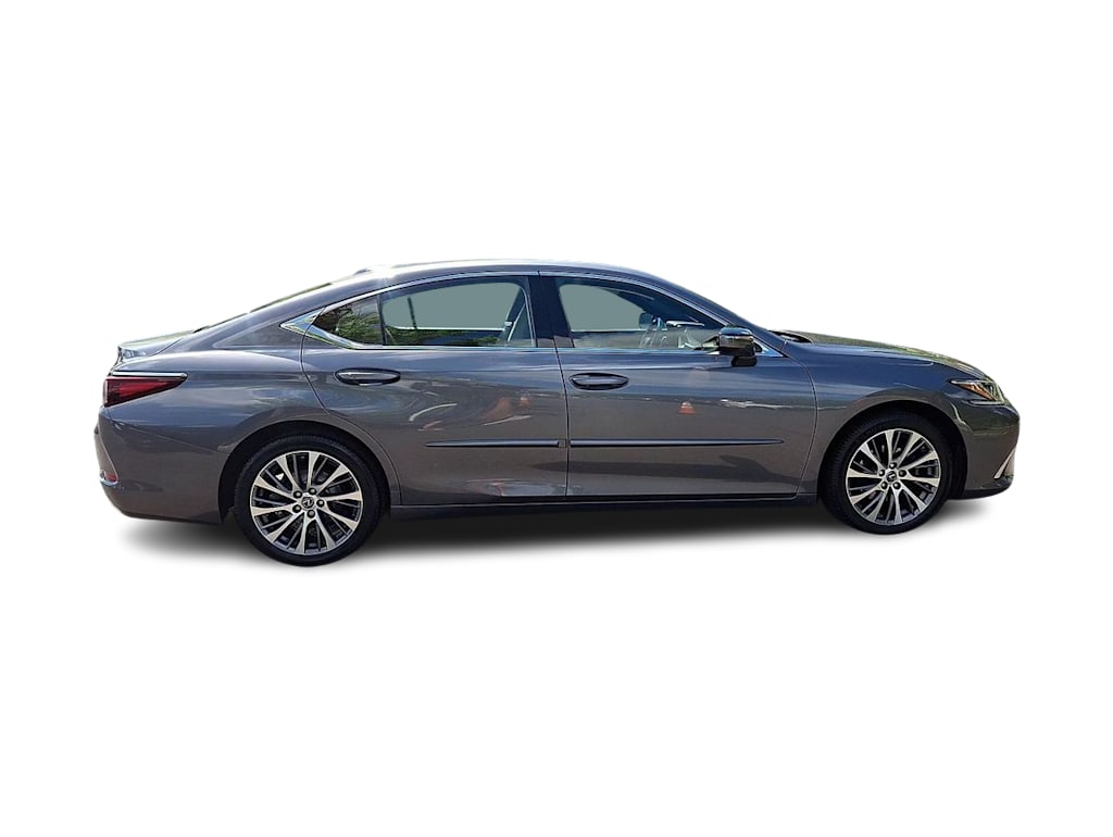 Thumbnail: 2019 Lexus ES - 18