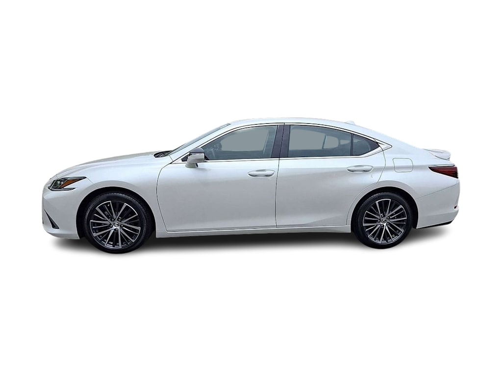 Thumbnail: 2023 Lexus ES - 3