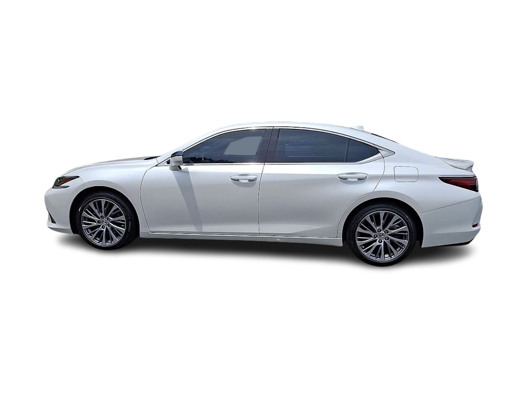 Thumbnail: 2020 Lexus ES - 14
