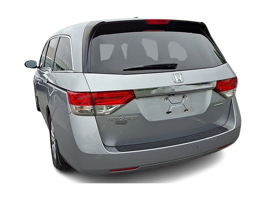 2016 Honda Odyssey SE 16