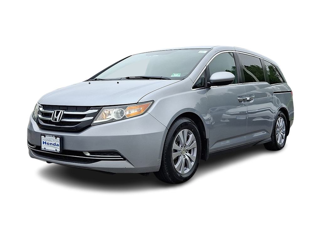 Used 2016 Honda Odyssey SE with VIN 5FNRL5H32GB082917 for sale in West Allis, WI