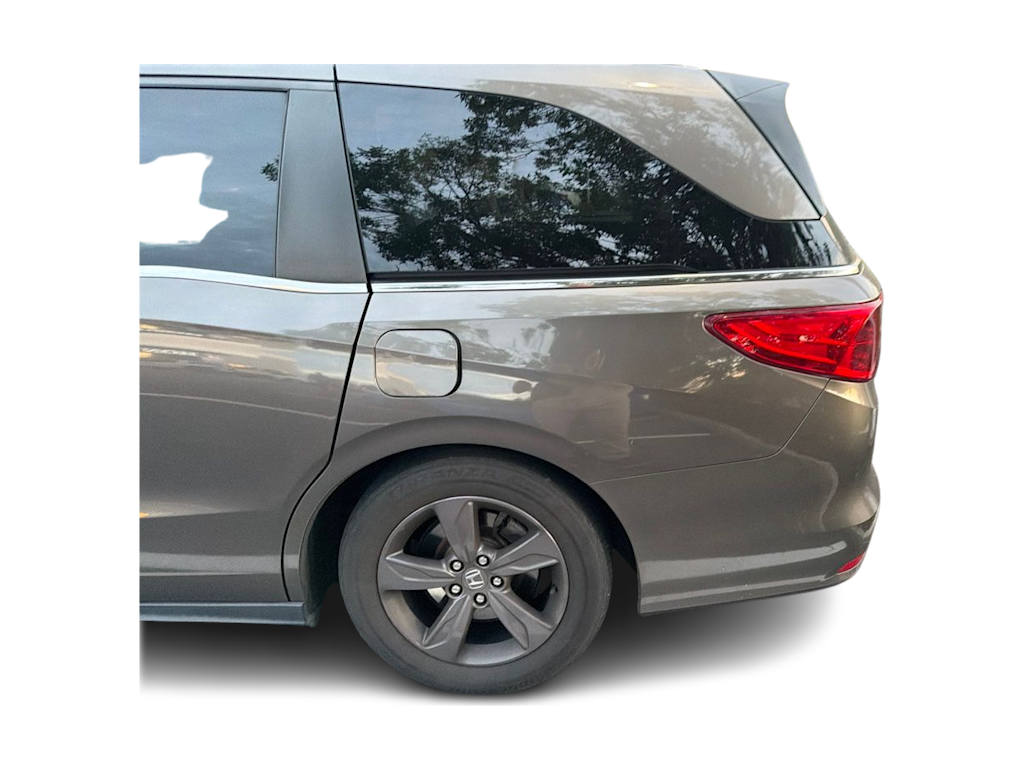 Thumbnail: 2021 Honda Odyssey - 16