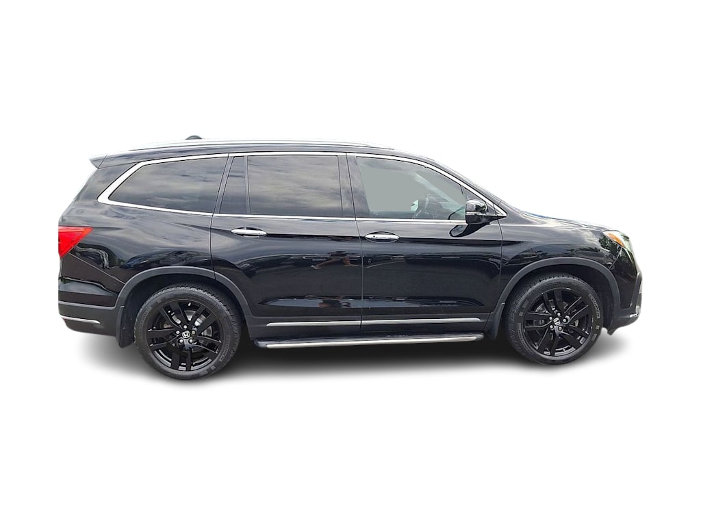 Thumbnail: 2019 Honda Pilot - 17