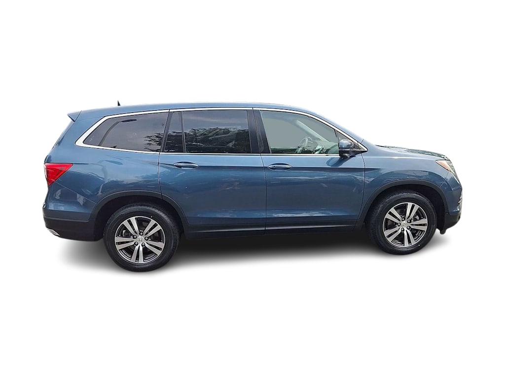 Thumbnail: 2018 Honda Pilot - 16