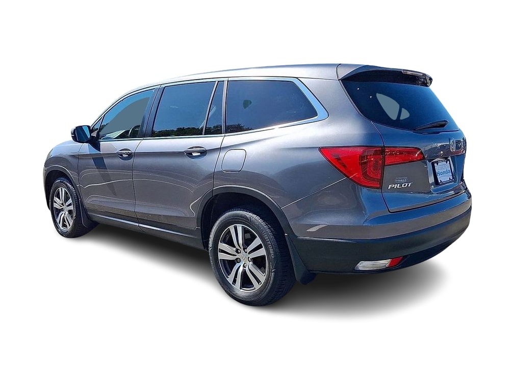 Thumbnail: 2016 Honda Pilot - 4