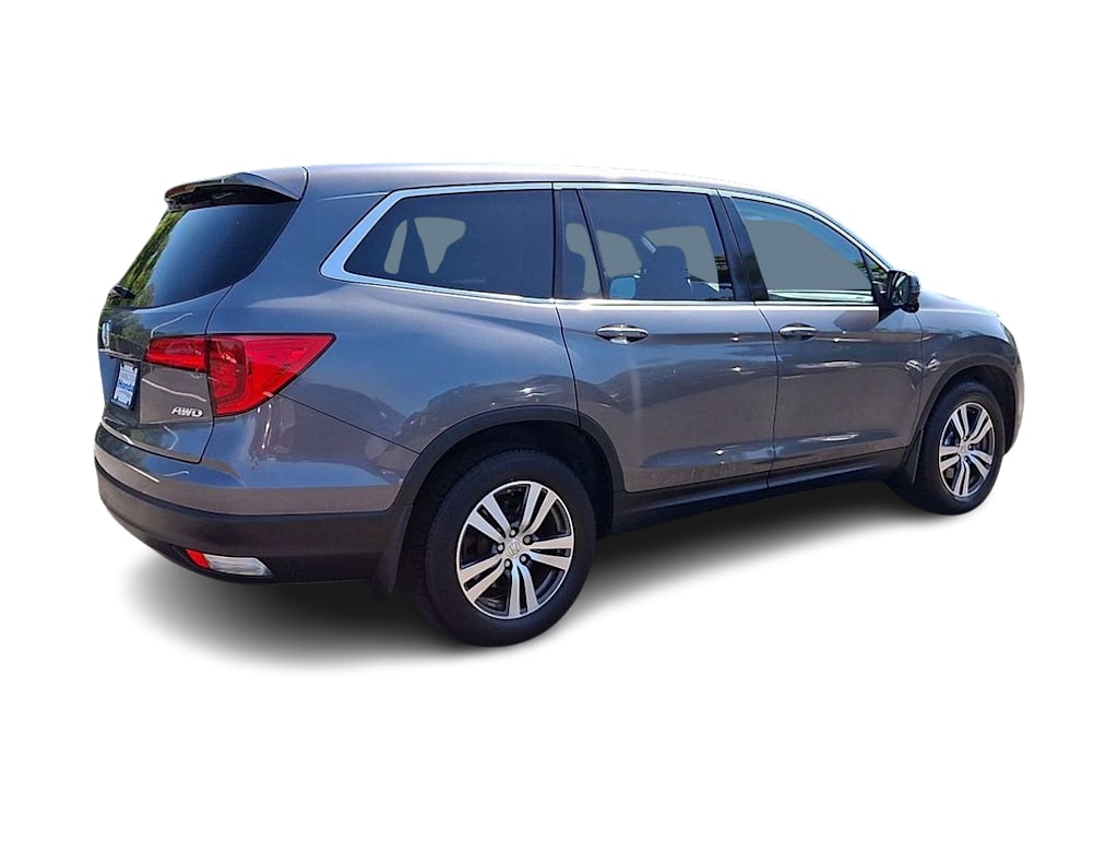 Thumbnail: 2016 Honda Pilot - 16