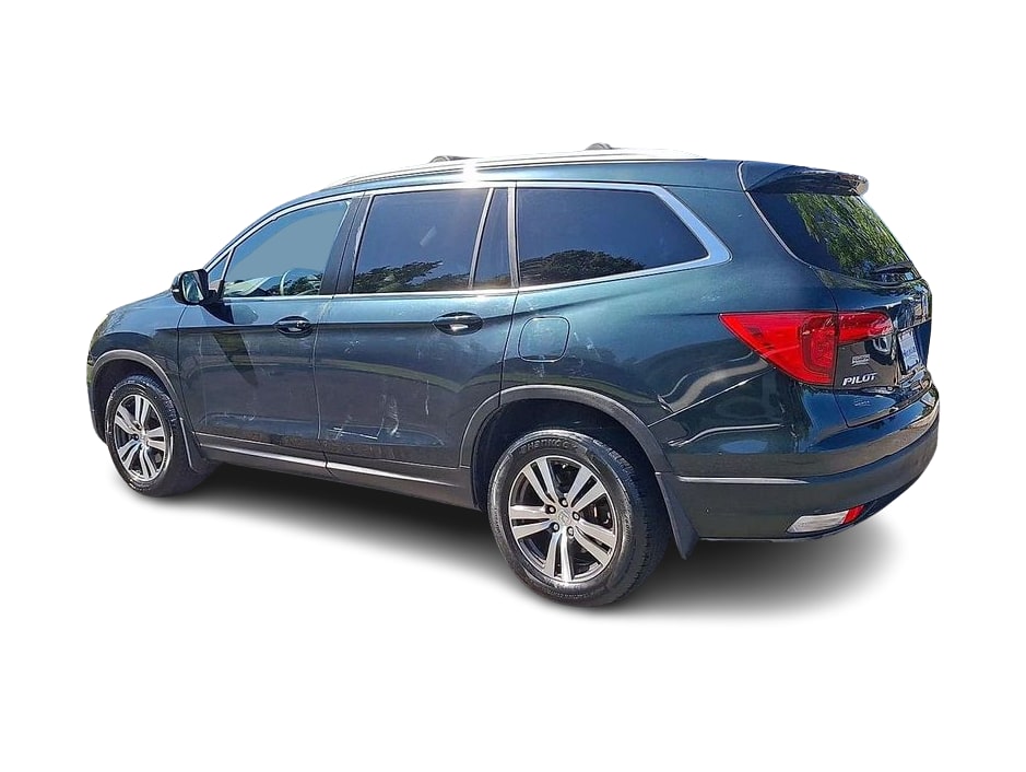 Thumbnail: 2016 Honda Pilot - 4
