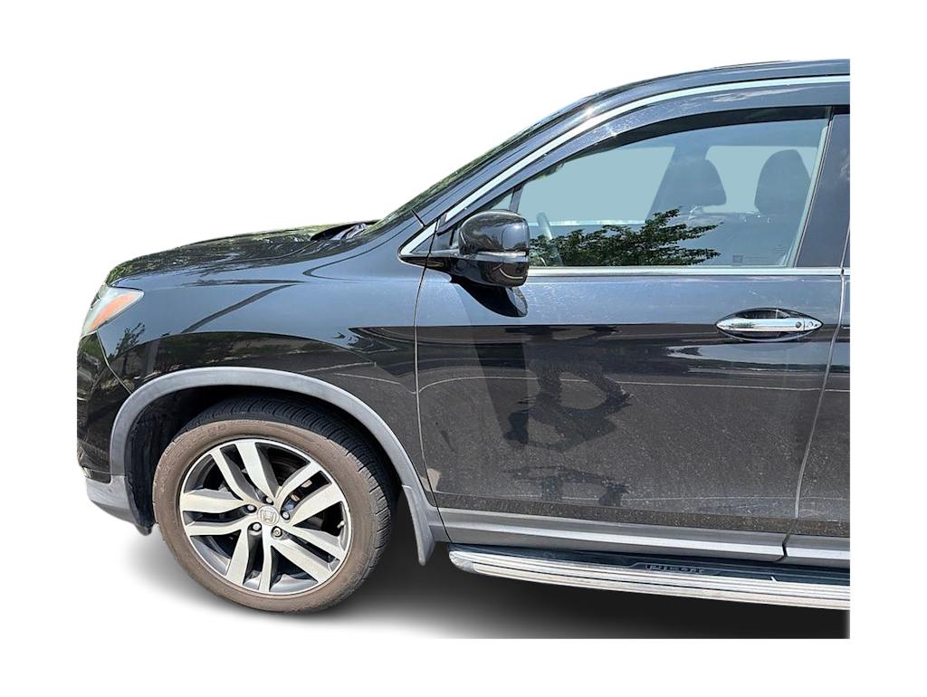 Thumbnail: 2017 Honda Pilot - 2