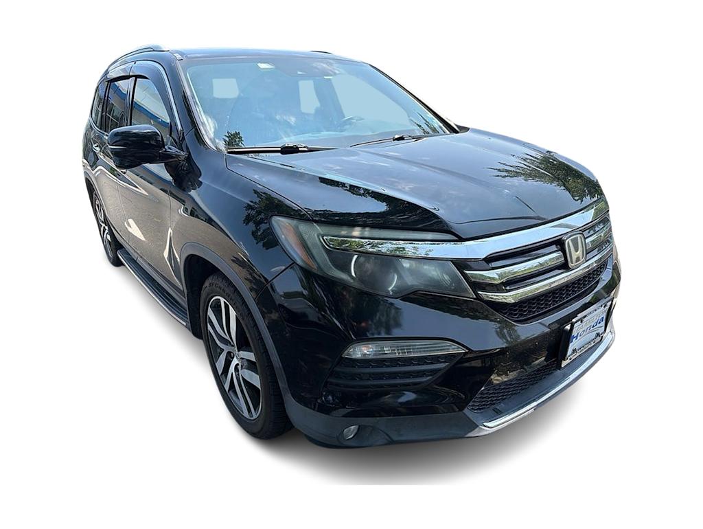 Thumbnail: 2017 Honda Pilot - 13