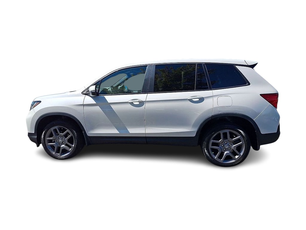Thumbnail: 2023 Honda Passport - 3
