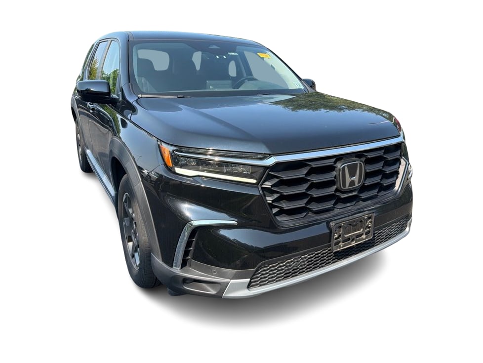Thumbnail: 2023 Honda Pilot - 16