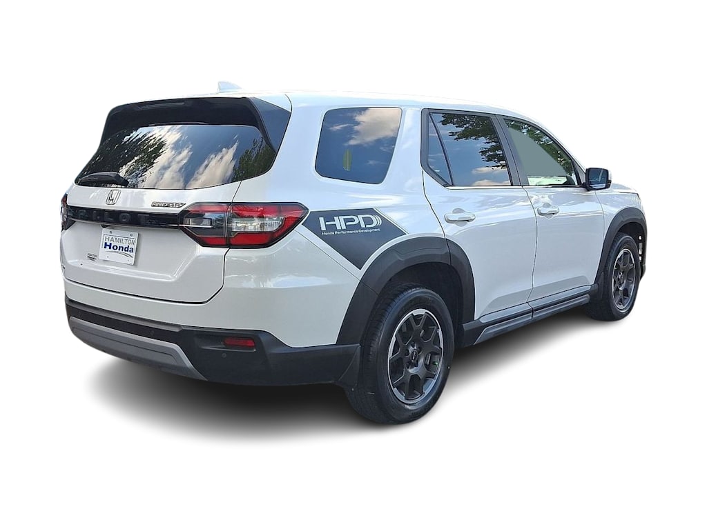 Thumbnail: 2023 Honda Pilot - 25