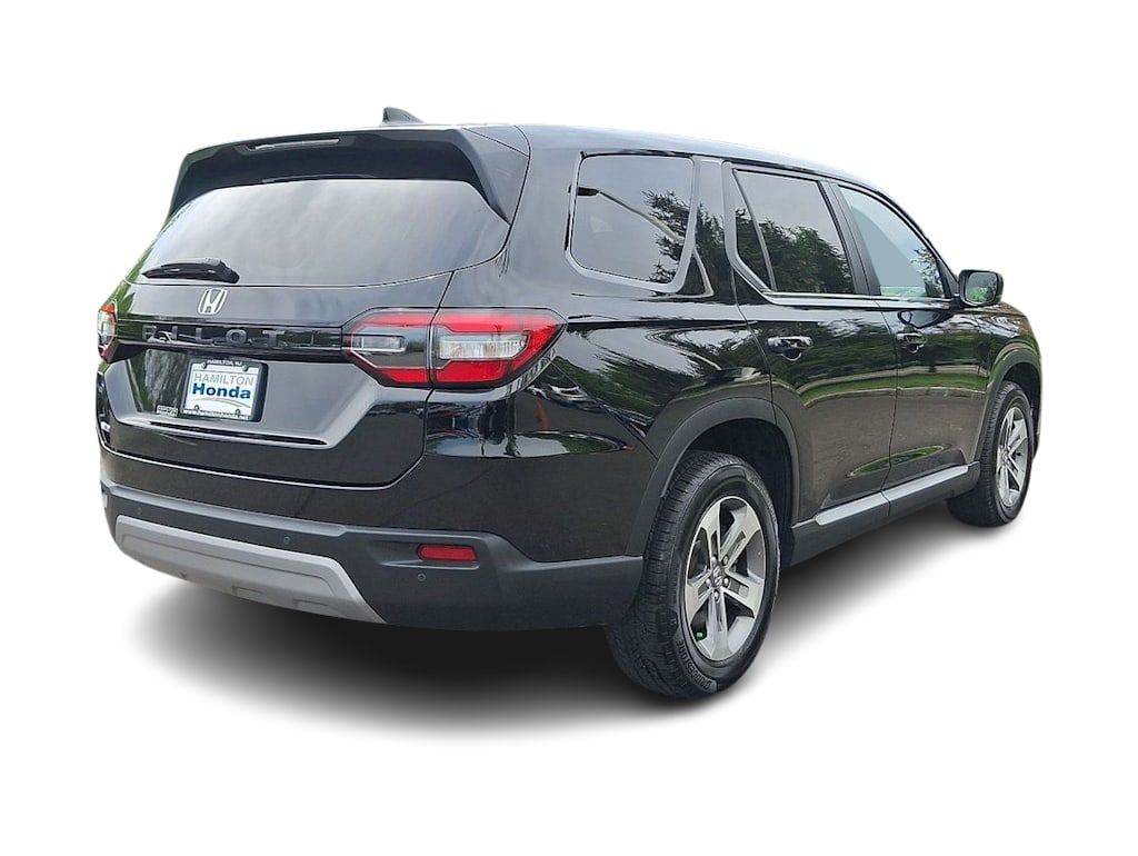 Thumbnail: 2024 Honda Pilot - 25