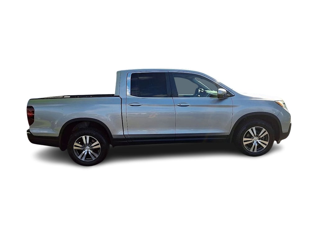 Thumbnail: 2017 Honda Ridgeline - 16