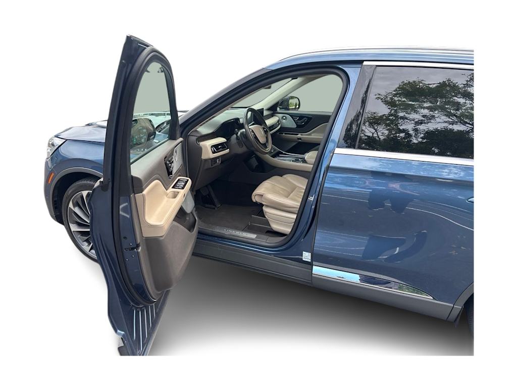 Thumbnail: 2020 Lincoln Aviator - 15
