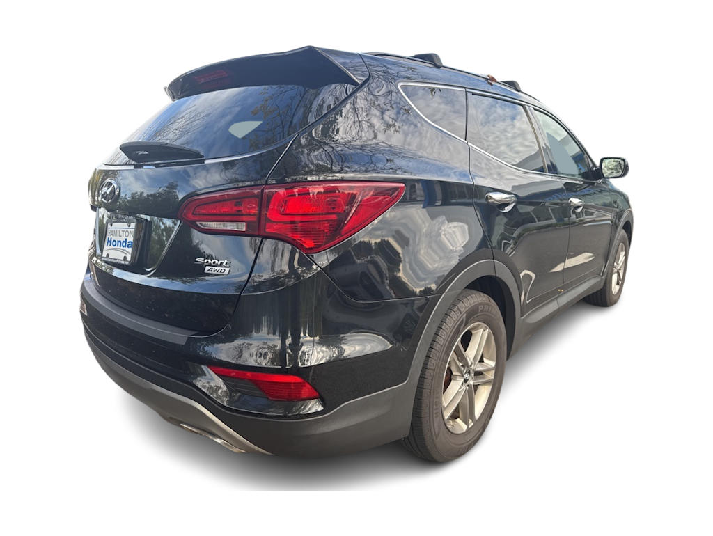 Thumbnail: 2017 Hyundai Santa Fe - 11