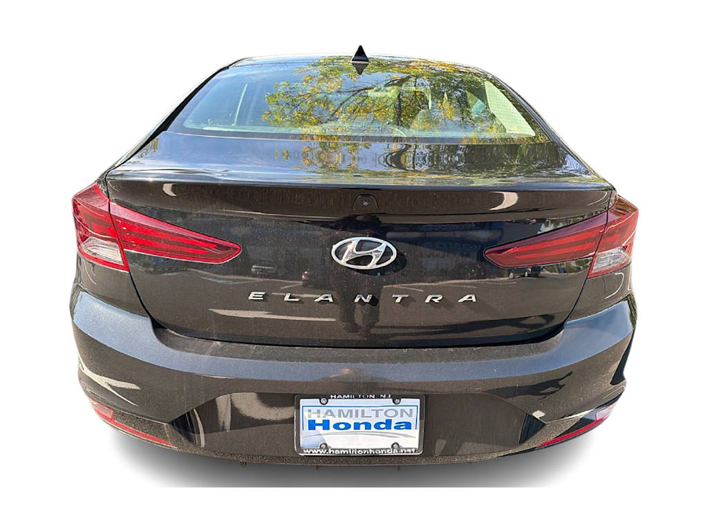Thumbnail: 2020 Hyundai Elantra - 4