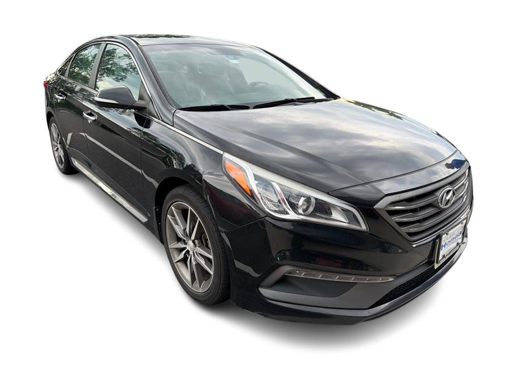 Thumbnail: 2015 Hyundai Sonata - 13