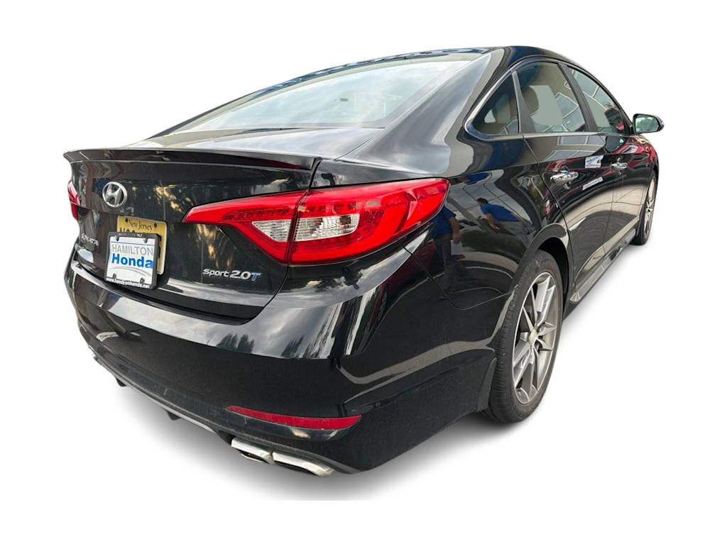 Thumbnail: 2015 Hyundai Sonata - 14