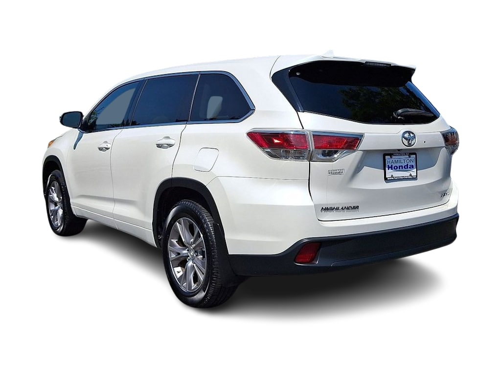 Thumbnail: 2014 Toyota Highlander - 23