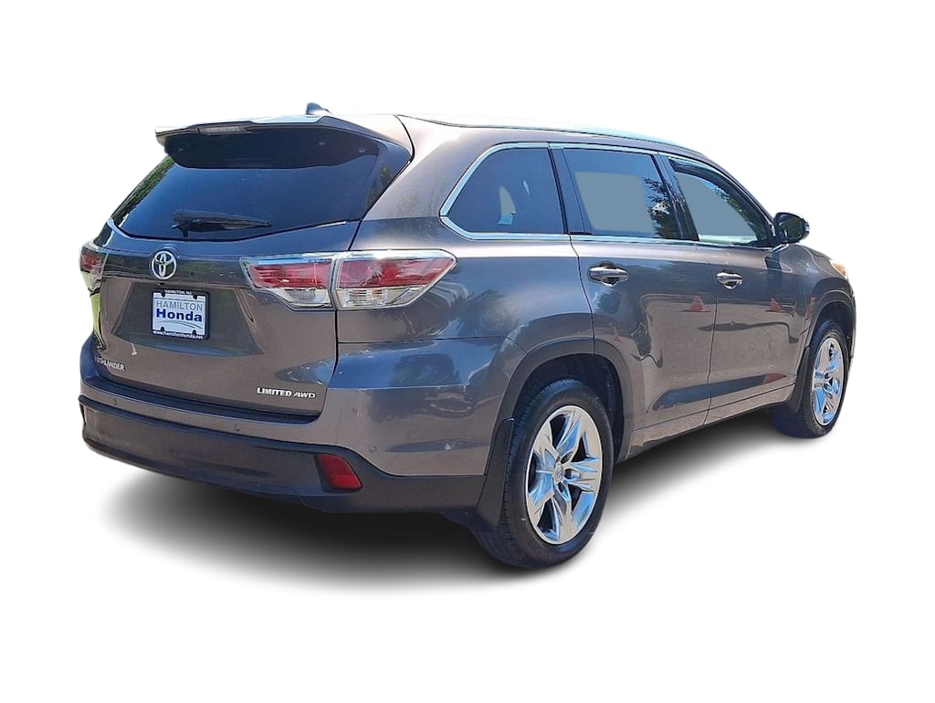Thumbnail: 2014 Toyota Highlander - 25