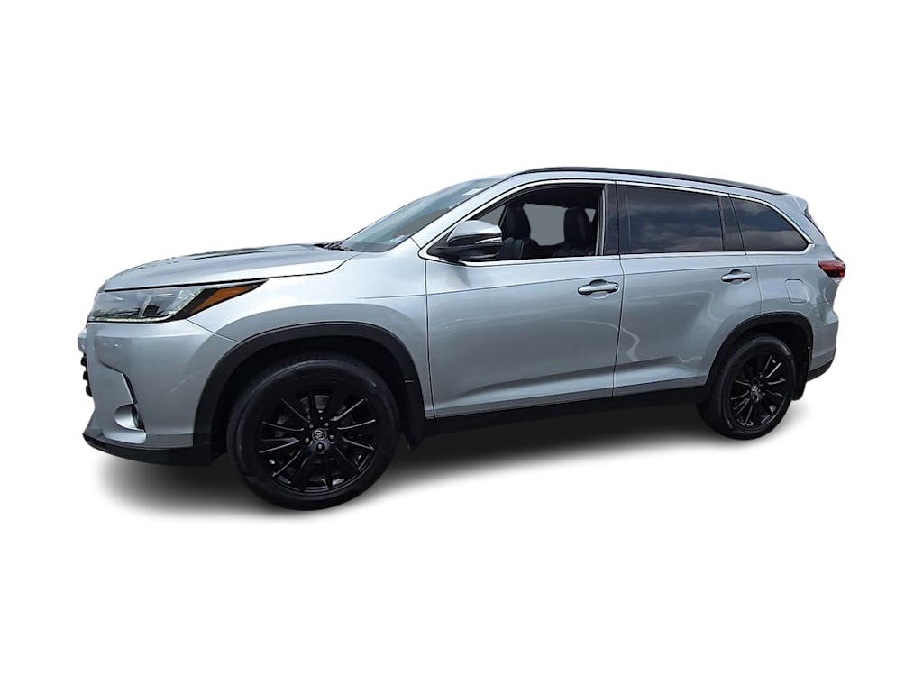 Thumbnail: 2019 Toyota Highlander - 3