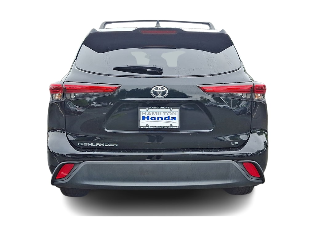 2023 Toyota Highlander LE 24