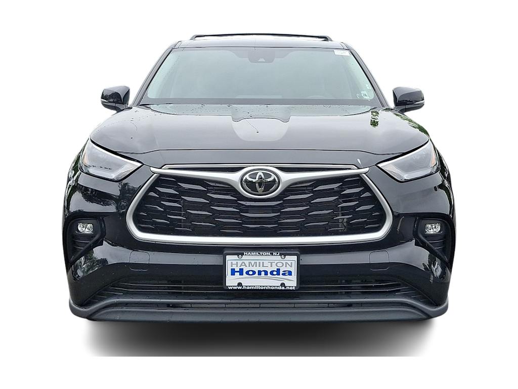 2023 Toyota Highlander LE 28