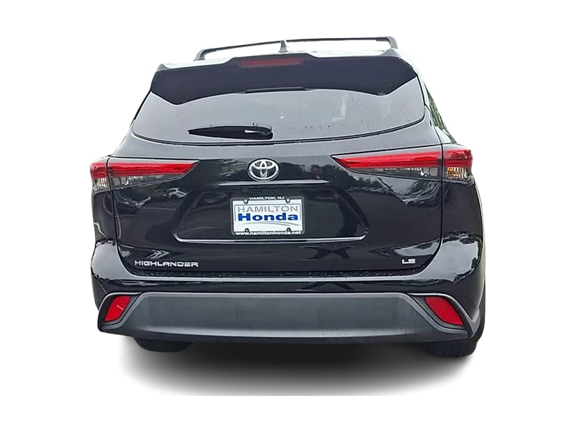 2023 Toyota Highlander LE 5