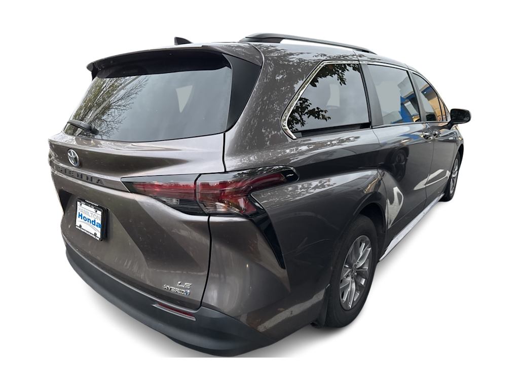Thumbnail: 2024 Toyota Sienna - 11