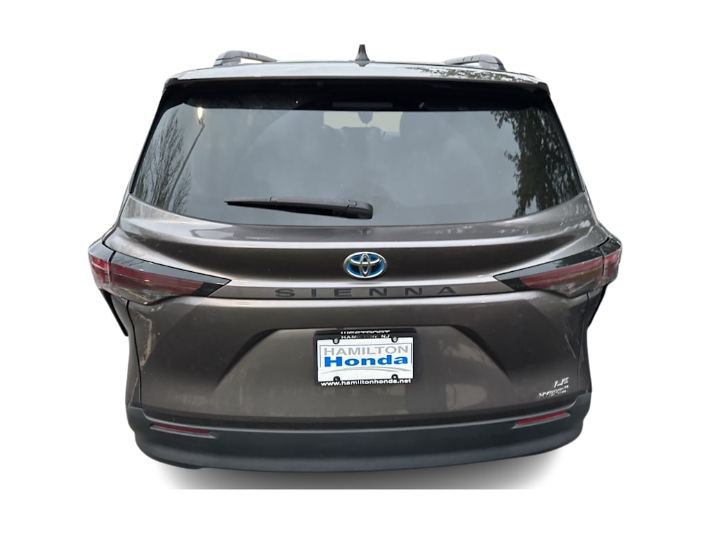 Thumbnail: 2024 Toyota Sienna - 4