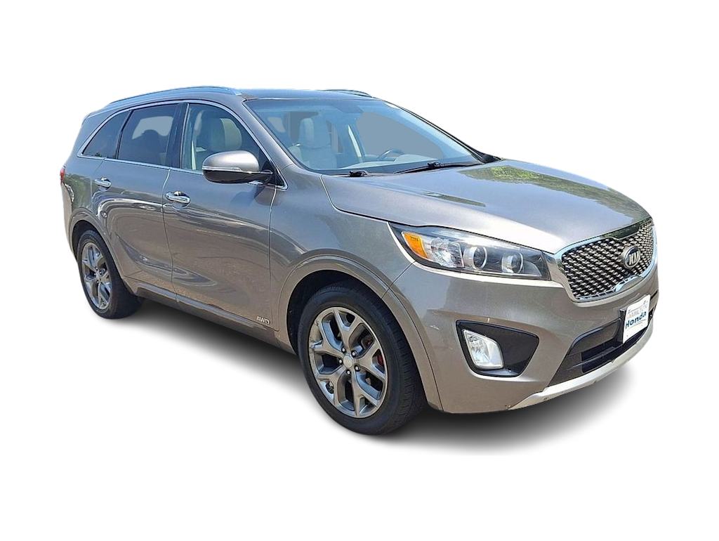 Thumbnail: 2016 Kia Sorento - 14