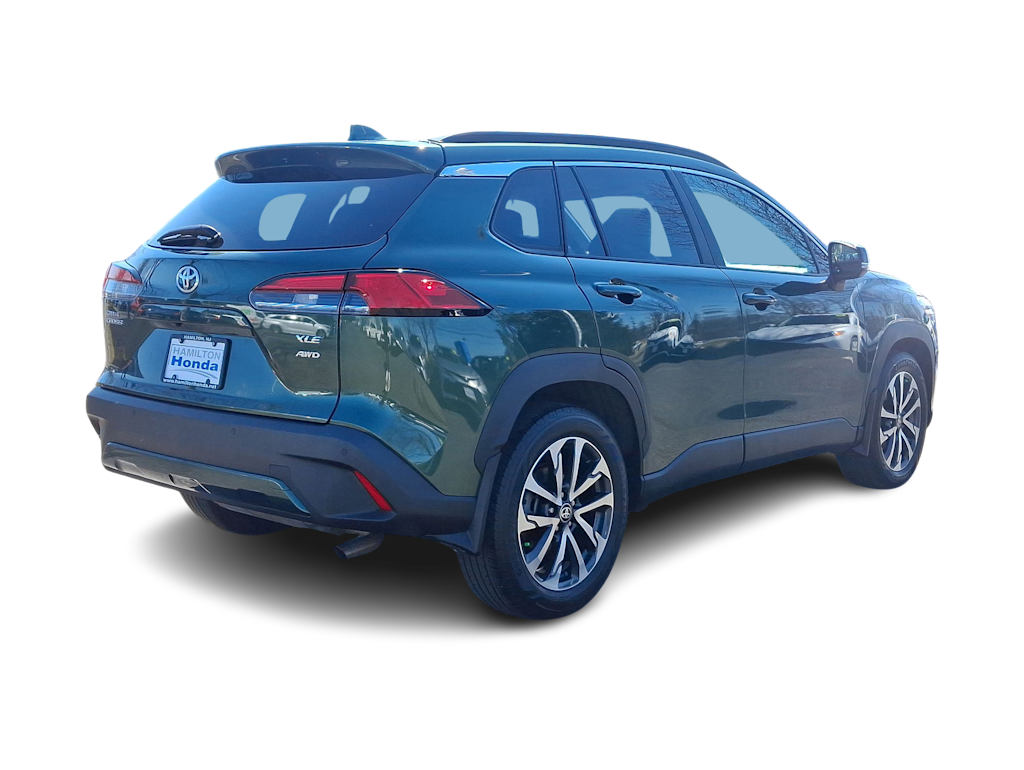 2022 Toyota Corolla Cross XLE 26