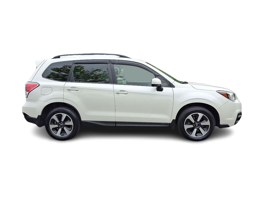 Thumbnail: 2018 Subaru Forester - 26