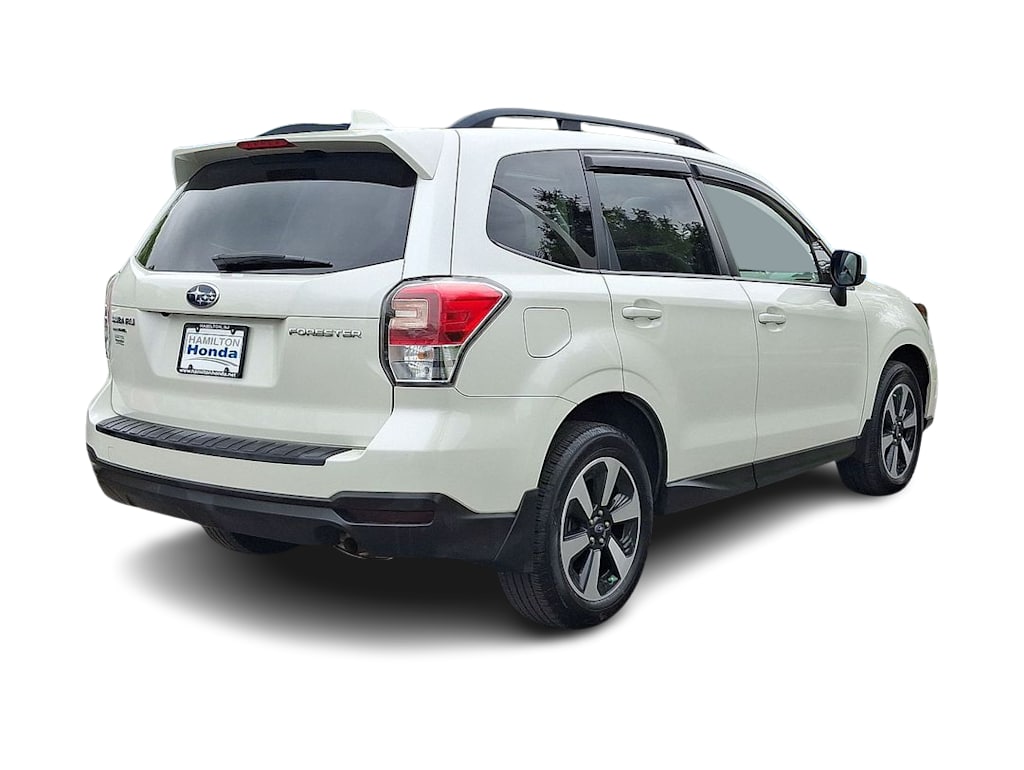 Thumbnail: 2018 Subaru Forester - 25