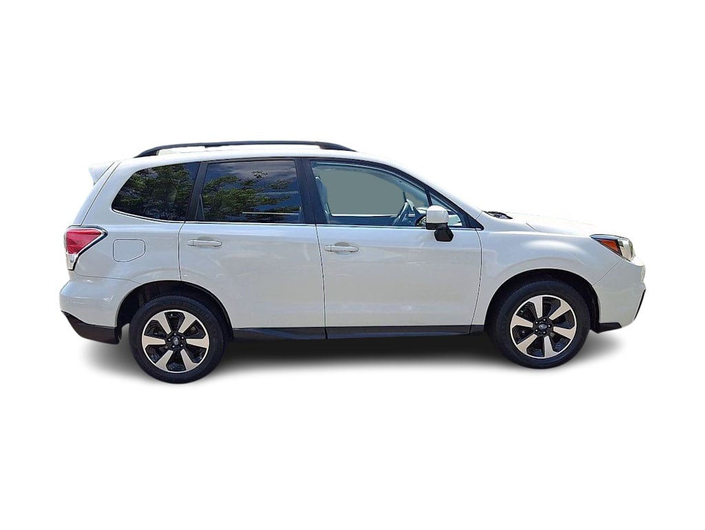 Thumbnail: 2017 Subaru Forester - 17