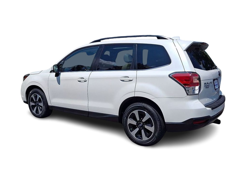 Thumbnail: 2017 Subaru Forester - 4