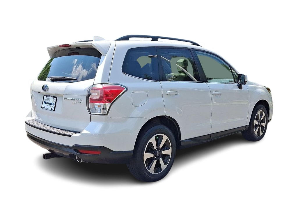 Thumbnail: 2017 Subaru Forester - 25