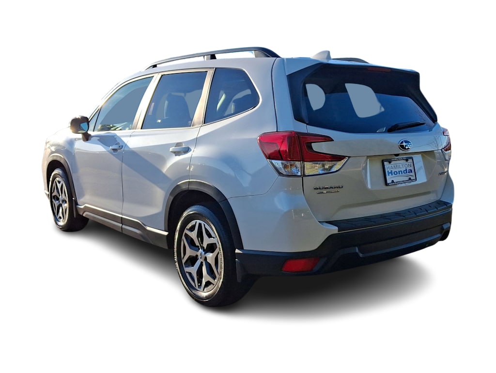 2021 Subaru Forester Premium 24