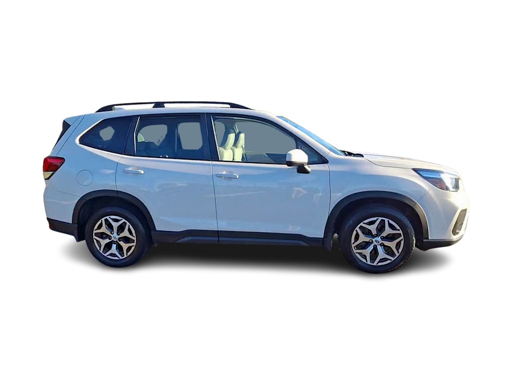 2021 Subaru Forester Premium 18