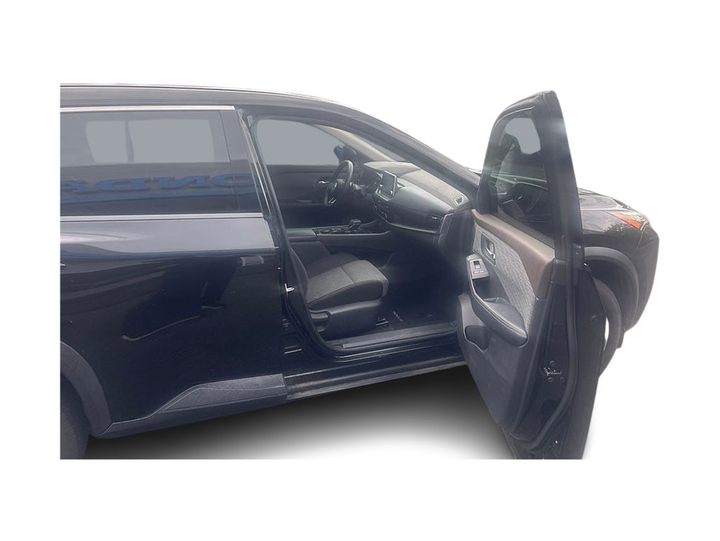 Thumbnail: 2021 Nissan Rogue - 18